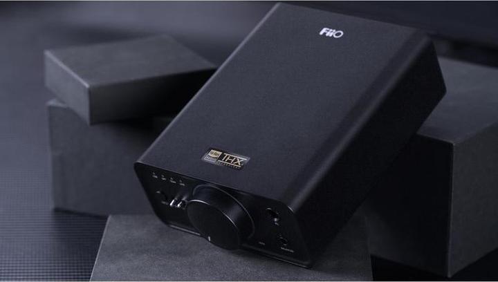 Actual product image FiiO K7 (USB-DAC, gain switch)
