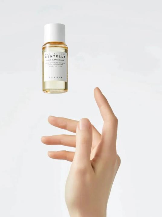 Actual product image Skin1004 Centella (Cleansing oil, 30 ml)