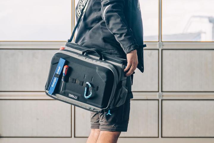 Produktbild B&W International TEX.223+Belt+All Five Moduls (schwarz, Bundle 1)