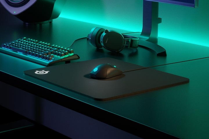 Actual product image SteelSeries QcK Heavy (L)