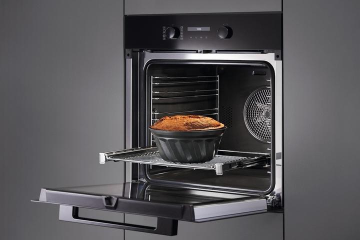 Actual product image Miele H 2766-1BP
