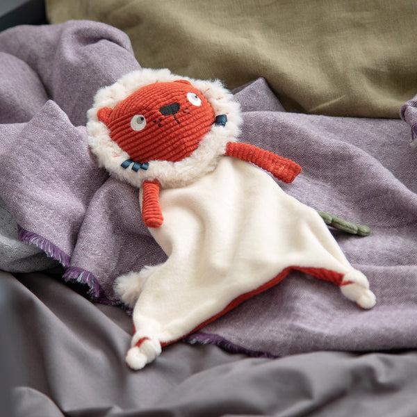 Actual product image Sebra Activity Cuddle Cloth, Lee the Lion