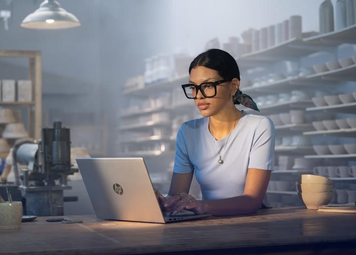 Actual product image HP ProBook 4 G1a 14 (14", 512 GB, 16 GB, DE, AMD Ryzen 5 230)