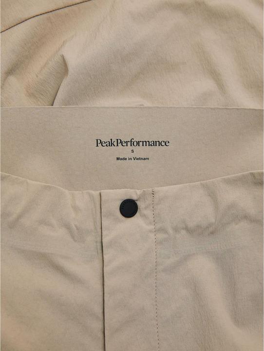 Actual product image Peak Performance Women's Trail Tech Pants (L)