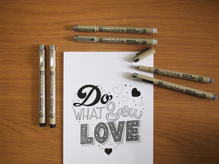 Actual product image Sakura Pigma Micron (Black, Dgrey, 3 x)