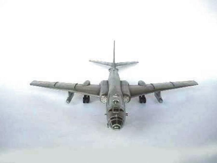 Produktbild Trumpeter Xian JHU6 China