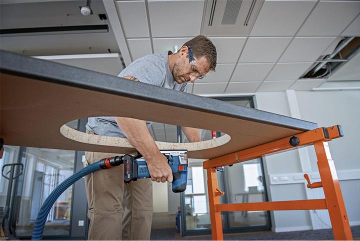 Produktbild Bosch Professional GST 18V-155 SC