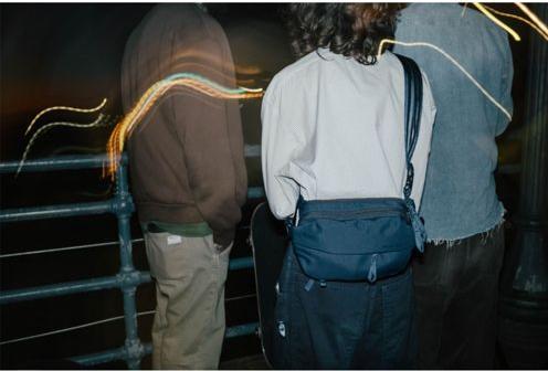 Image du produit Moment Everything Sling 2L - Marine