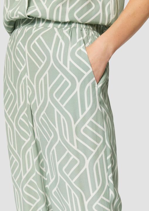 Image du produit S.Oliver Hose Fliessende Culotte aus Viskose mit grafischem Muster (36)