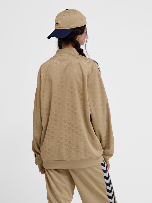 Actual product image hummel Hmlarchive Regular Poly Jacket Aop (M)