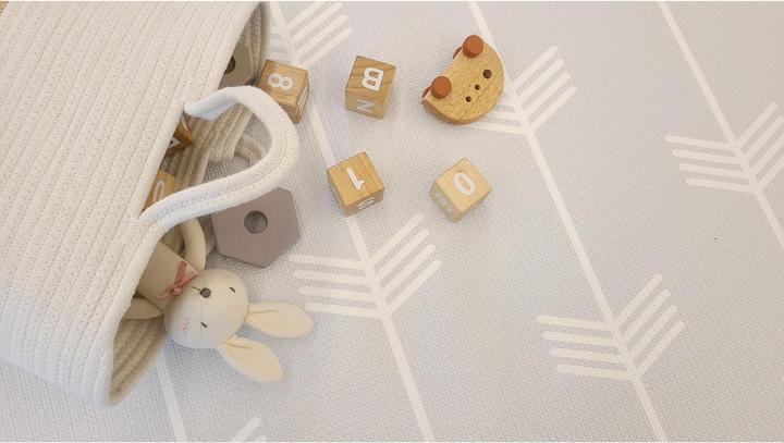 Actual product image Baby Care Leaf & Arrow Play Mat 210 x 140 cm (210 x 140 cm)