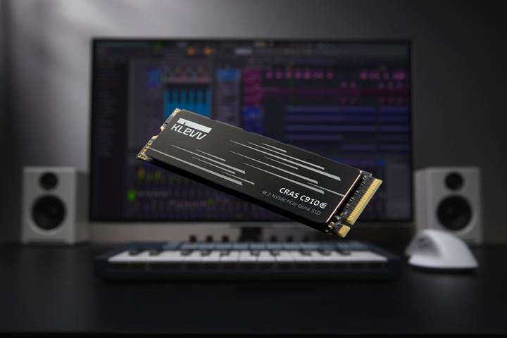 Produktbild Klevv 1TB C910G M.2-2280 PCIe Gen4 x4 NVMe SSD (1000 GB, M.2 2280)