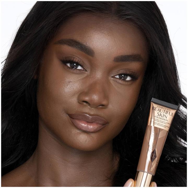 Produktbild Charlotte Tilbury Hollywood Flawless Filter (#4-Medium, Highlighter)