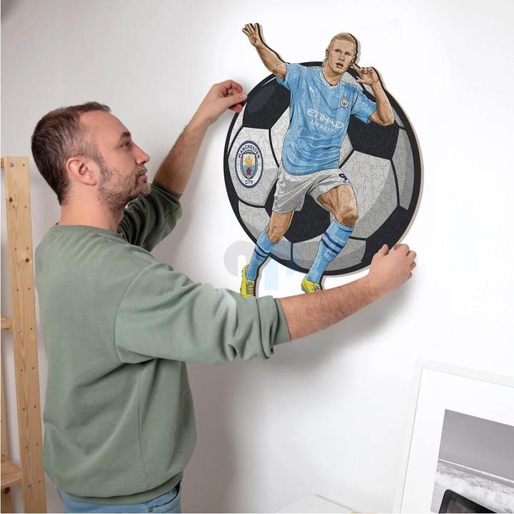 Produktbild Iconic Man City FC - Erling Haaland - Holz Puzzle Grösse L (500 Teile) (500 Teile)