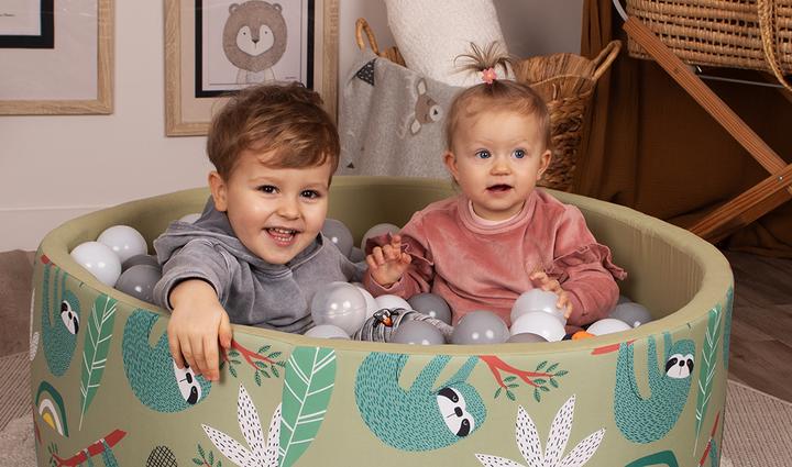 Actual product image Knorrtoys Bällebad soft - "Faultier" - 150 balls grey/white/transparent