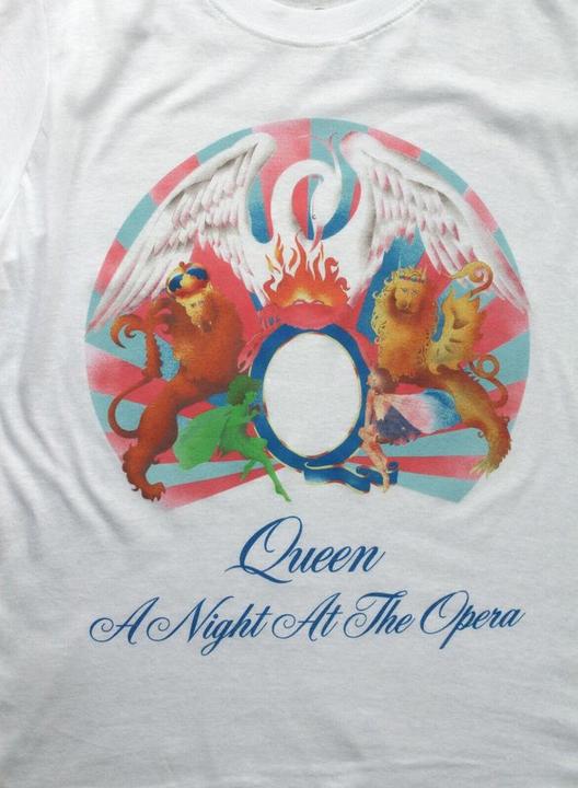 Produktbild Queen A Night At The Opera TShirt (M)