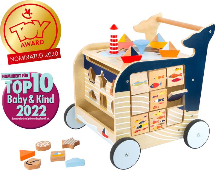 small foot Babywalker