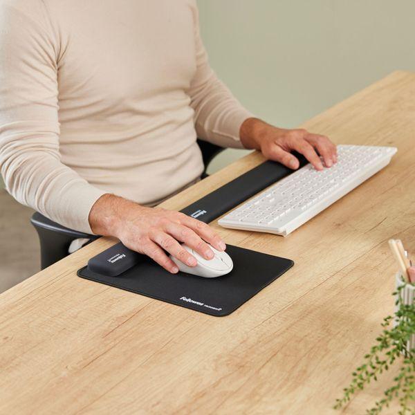 Actual product image Fellowes Breyta schwarz Tastatur-Handgelenkauflage 47 cm