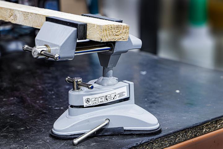 Actual product image BGS Tisch-Schraubstock (70 mm)