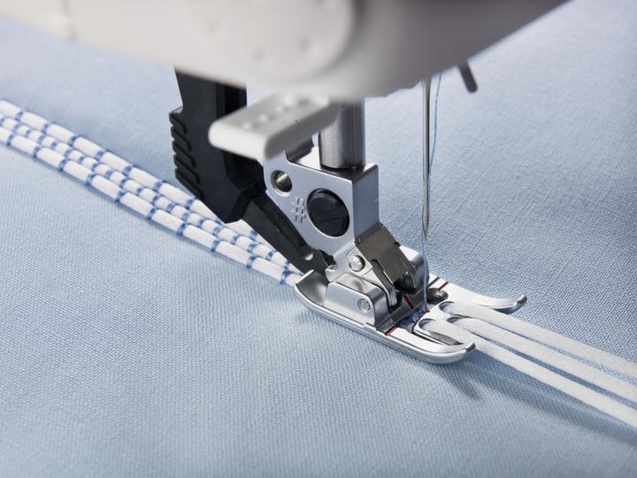 Produktbild Pfaff Drei-Loch-Garnfuss für Gruppe F G J L