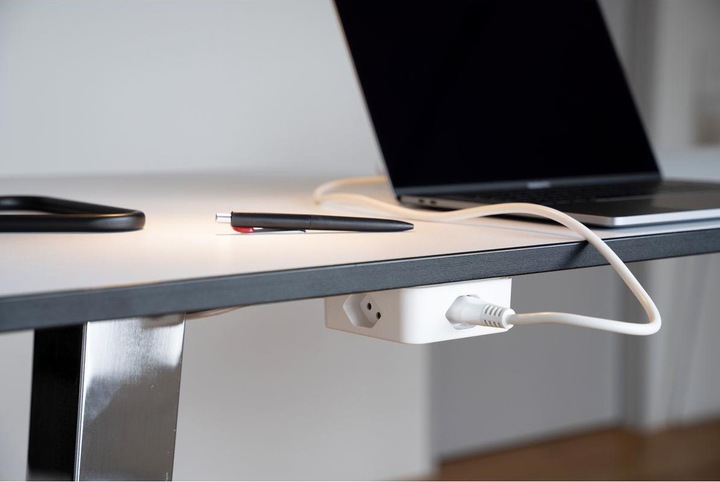 Immagine prodotto Max Hauri Cubo maxTEX (5 x, Tipo 13, USB-C, USB-A, 2 m)
