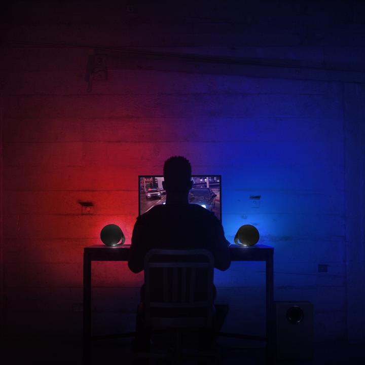 Produktbild Logitech G560