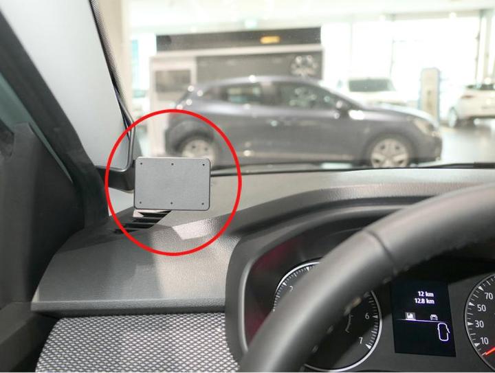 Brodit 805858 ProClip for Dacia Sandero 21-