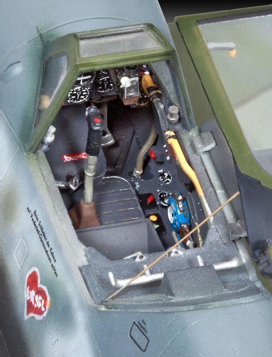 Actual product image Revell Messerschmitt Bf109G-10 Erla