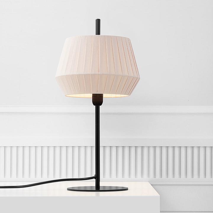 Actual product image Nordlux Dicte, table lamp, beige (E14)