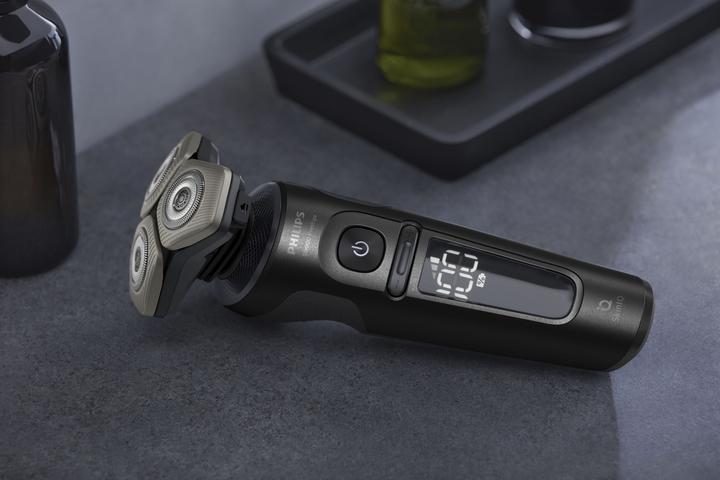 Actual product image Philips Shaver Series 9000 Prestige (SP9840/32)