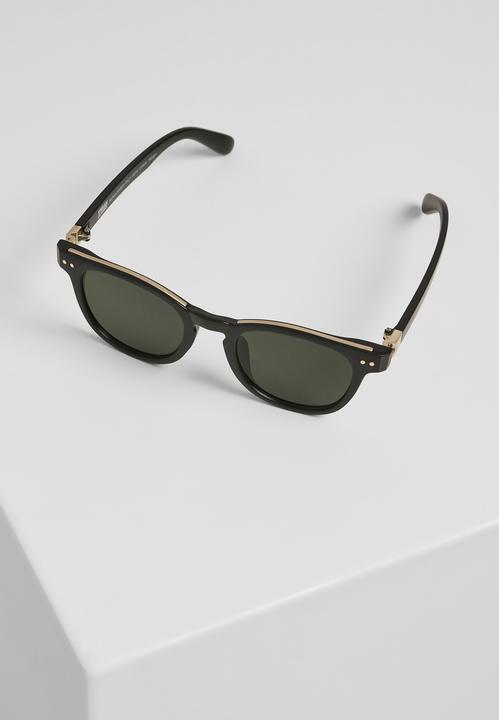 Actual product image Urban Classics Sunglasses Italy with chain