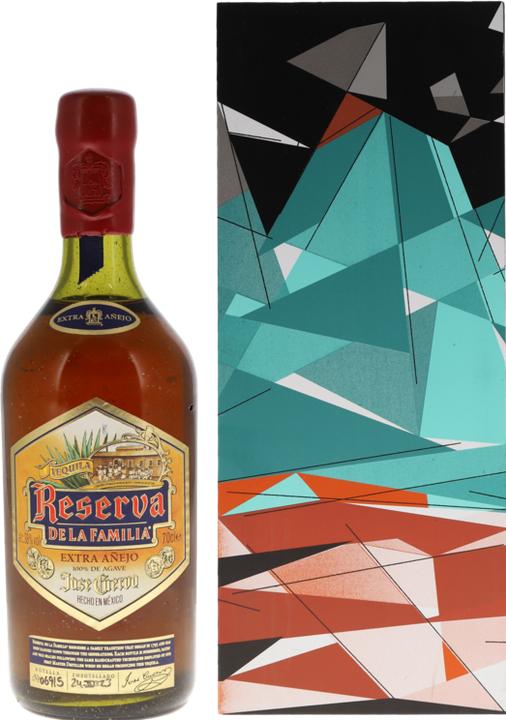Actual product image Jose Cuervo Reserva de la Familia (1 x 70 cl)