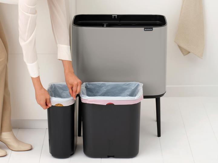 Produktbild Brabantia Berührungsmülleimer (34 l)