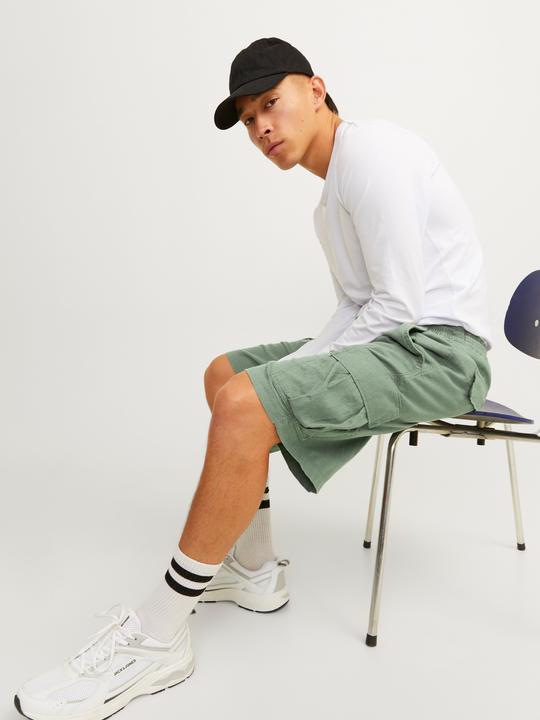 Actual product image Jack & Jones Loose fit cargo shorts Cargo shorts (M)