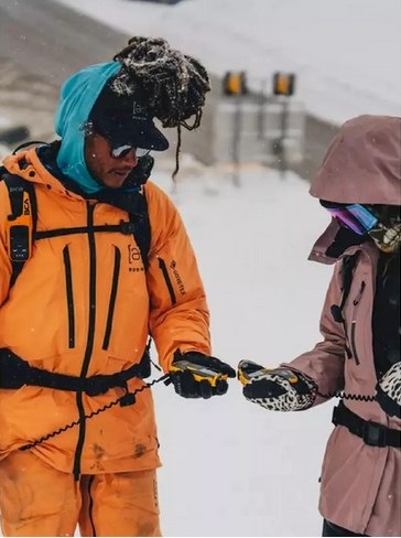Actual product image BCA Tracker 4 avalanche transceiver (Avalanche transceiver)