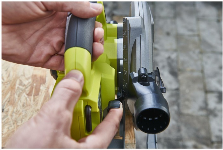 Produktbild Ryobi Akku-Handkreissäge RCS18BL-0