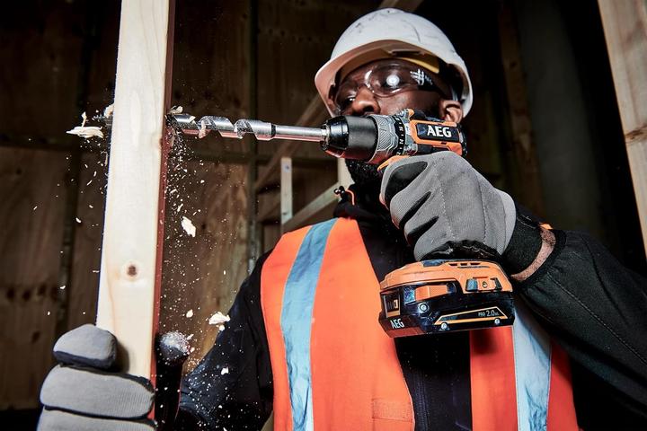 Actual product image AEG Zestaw akumulatorowy 18V JP18A2SBL-202B