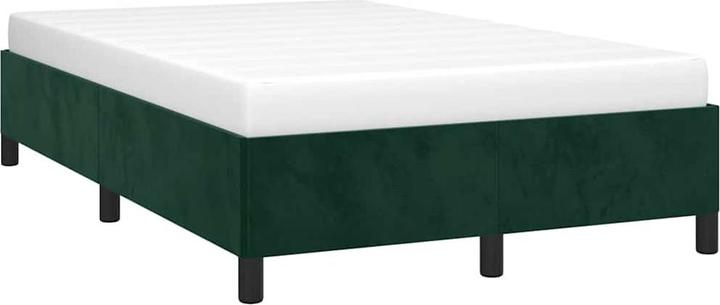 Vert foncé