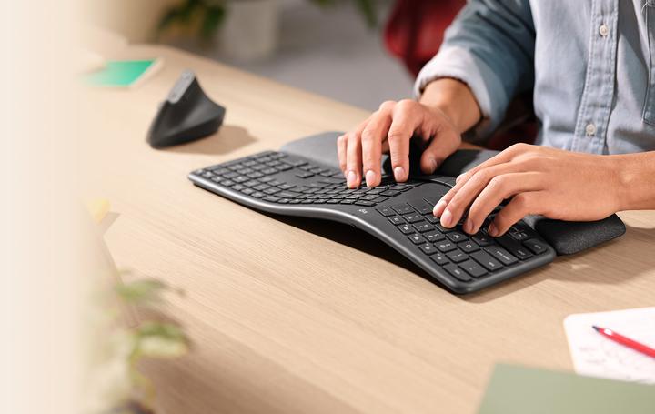Actual product image Logitech Ergo K860 (Eng. Int., Wireless)
