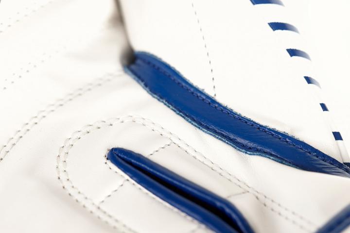 Immagine prodotto adidas Kickboxing Wettkampfhandschuh blue/white, adiKBWKF200 (10 OZ, 10)