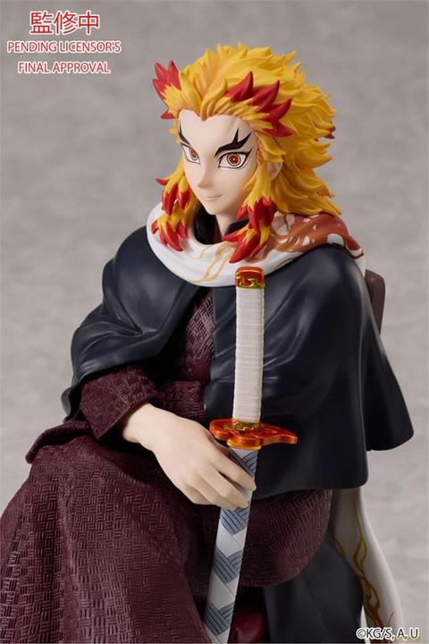 Actual product image Aniplex Demon Slayer: Kimetsu no Yaiba Statue Kyojuro Rengoku 16 cm