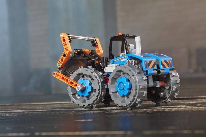 Actual product image LEGO Compactor (42071, LEGO Technic)