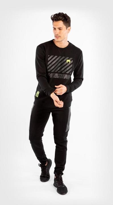 Actual product image Venum Stripes Crewneck Sweatshirt (L)