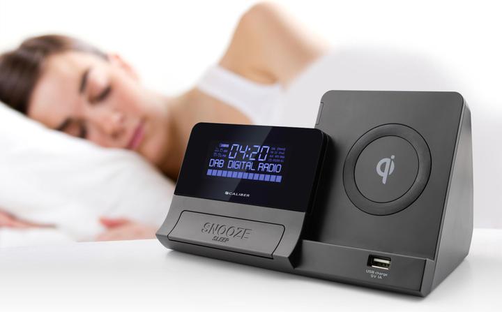 Image du produit Caliber Radio-réveil avec DAB+ et chargeur de téléphone sans fil Qi - (HCG012QiDAB-BT)