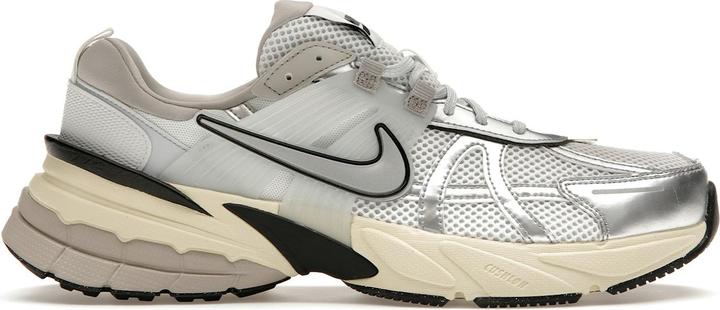 Image du produit Nike V2K Run Summit White Metallic Silver (Femmes) (39)