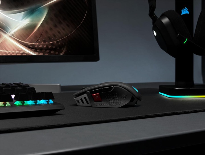 Productafbeelding Corsair M65 RGB ULTRA (Draadloze, Bedraad)
