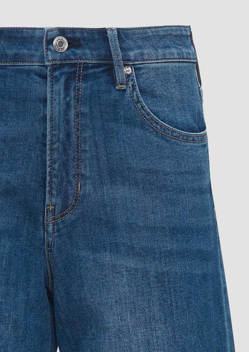 Actual product image S.Oliver Jeans-Hose Cropped-Jeans Suri / Regular Fit / Mid Rise / Wide Leg / mit Aufschlag (34)