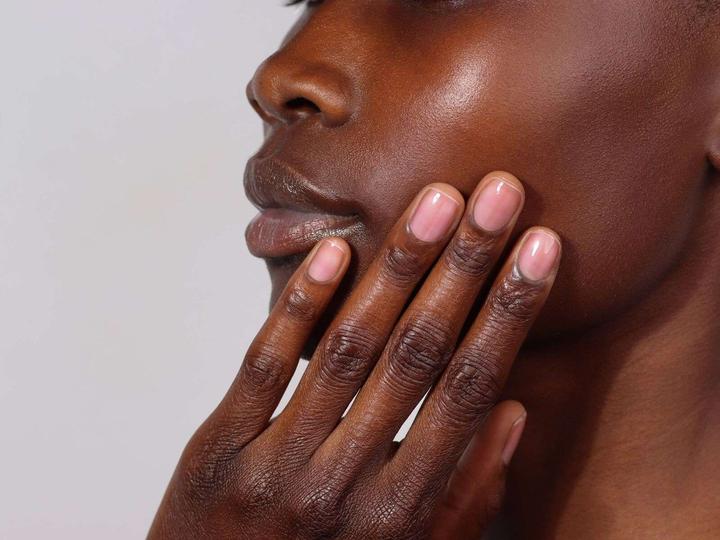 Produktbild Londontown Nail Blush Concord (Flieder, Gel-Effekt Nagellack)