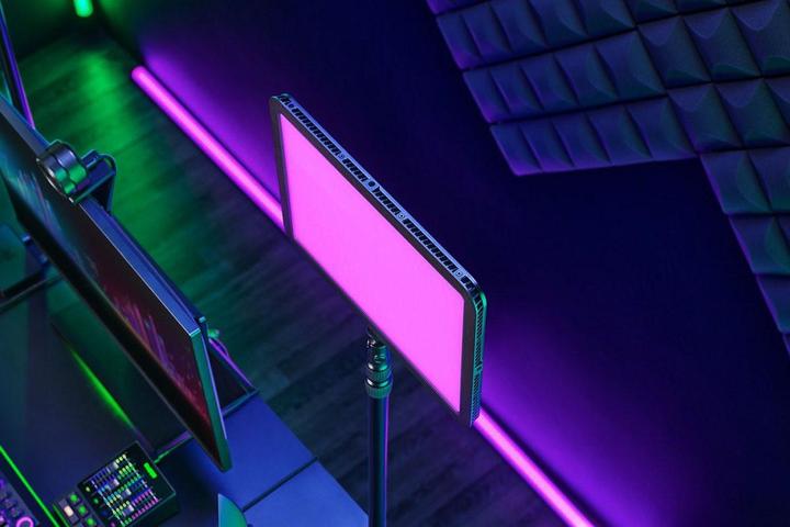 Actual product image Razer Key Light Chroma