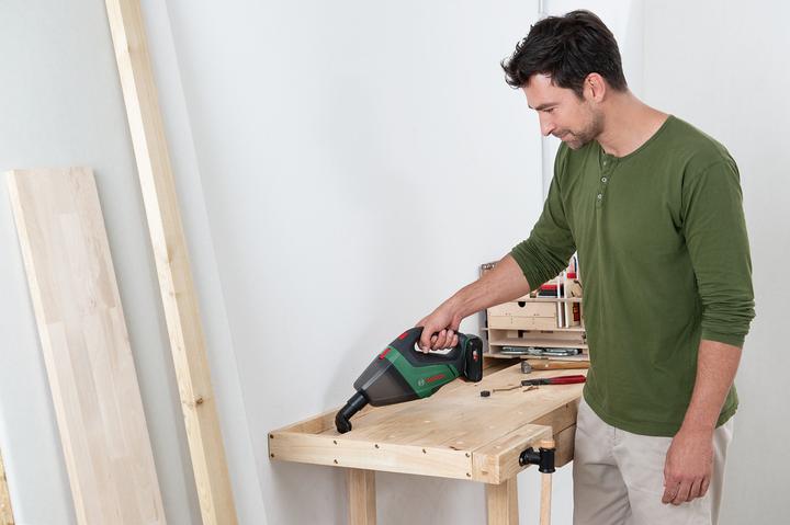 Actual product image Bosch Home & Garden UniversalVac 18